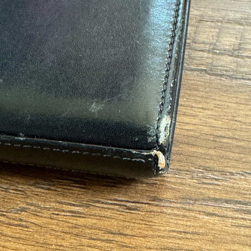 Saint Laurent Zip Around Black Leather Wallet - Picture 3 of 11